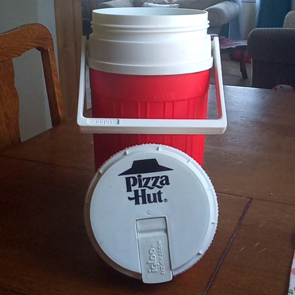 Vintage Pizza Hutt Water Jug by Igloo